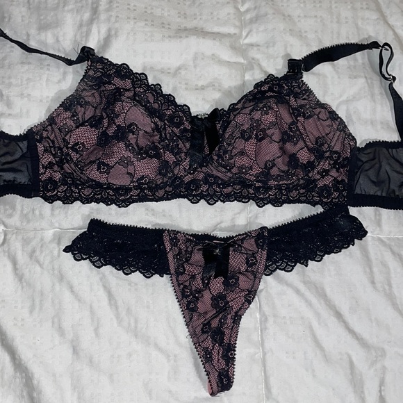 HOT MILK Other - Hot milk maternity bra and thong removable clasp to nurse worn once